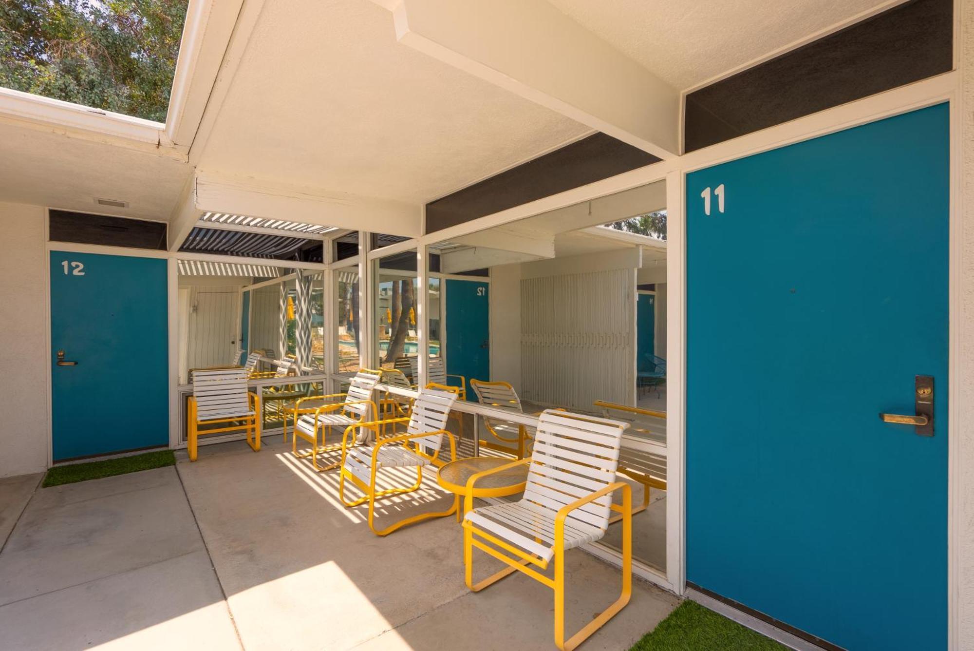 Monkey Tree Hotel By Avantstay Stylish Hotel In Palm Springs W Pool المظهر الخارجي الصورة