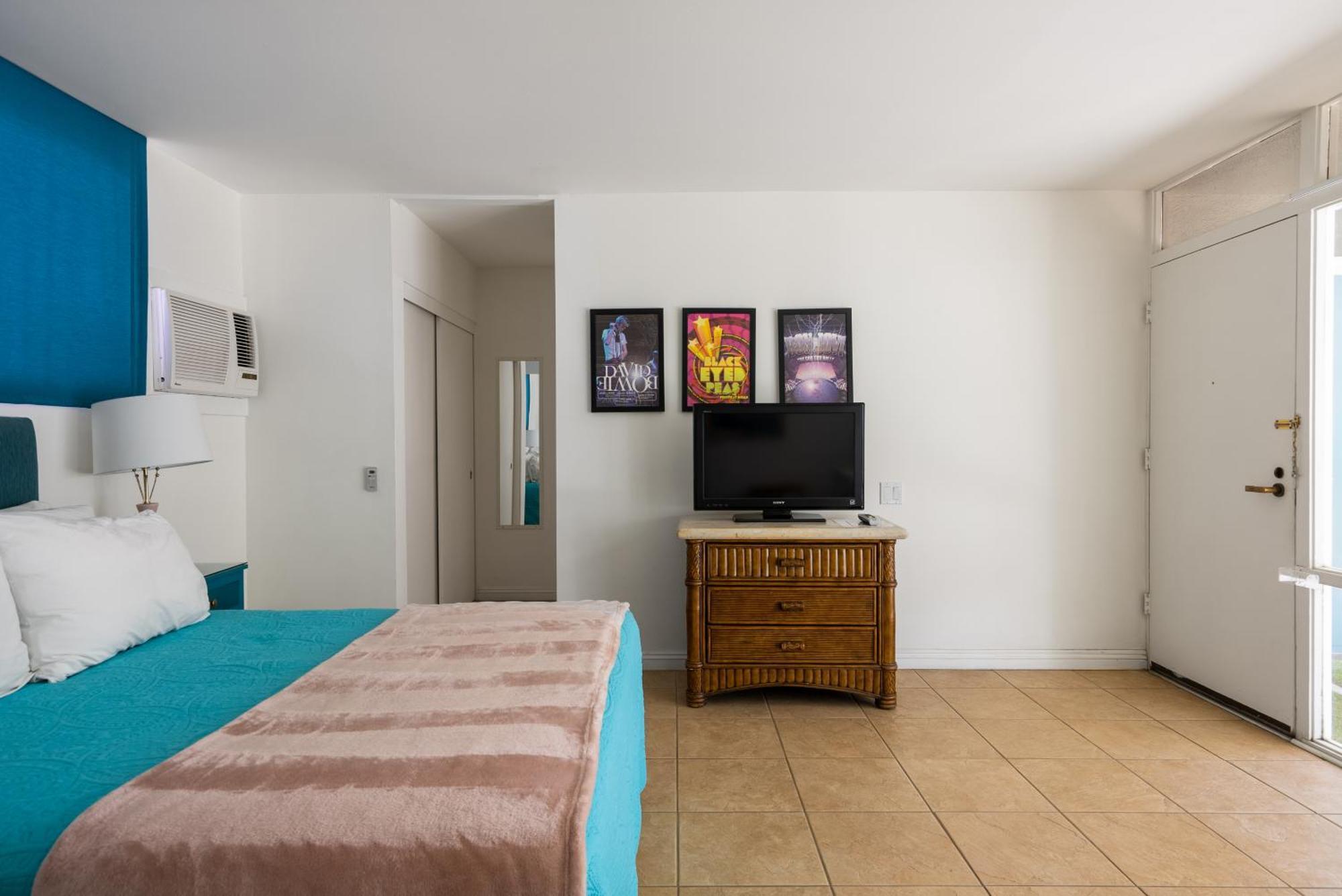 Monkey Tree Hotel By Avantstay Stylish Hotel In Palm Springs W Pool المظهر الخارجي الصورة
