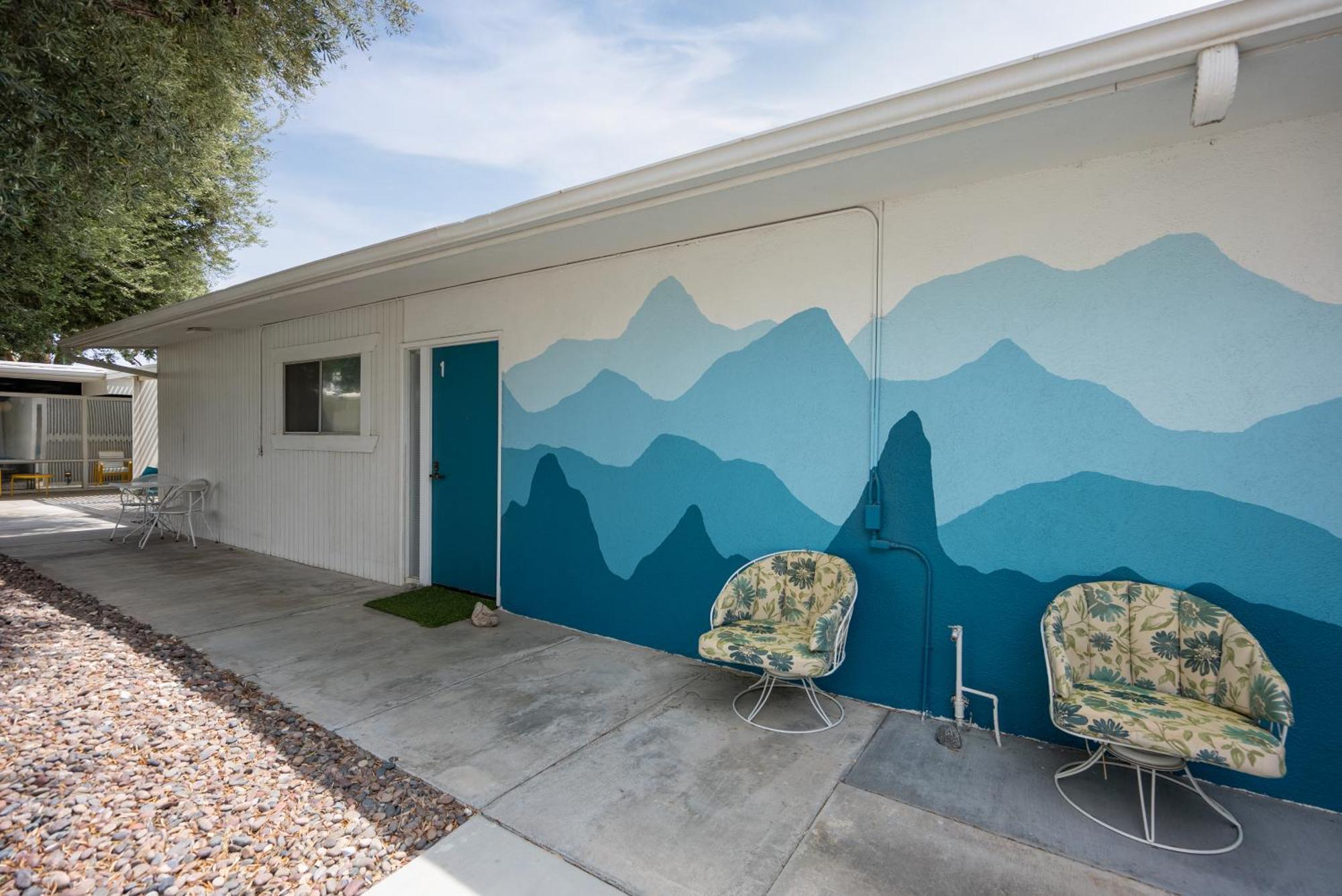 Monkey Tree Hotel By Avantstay Stylish Hotel In Palm Springs W Pool المظهر الخارجي الصورة