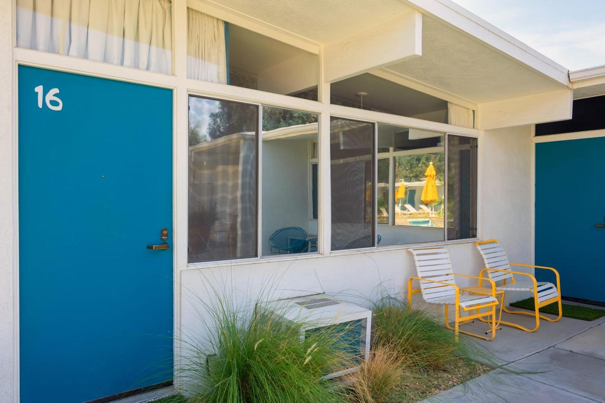 Monkey Tree Hotel By Avantstay Stylish Hotel In Palm Springs W Pool المظهر الخارجي الصورة