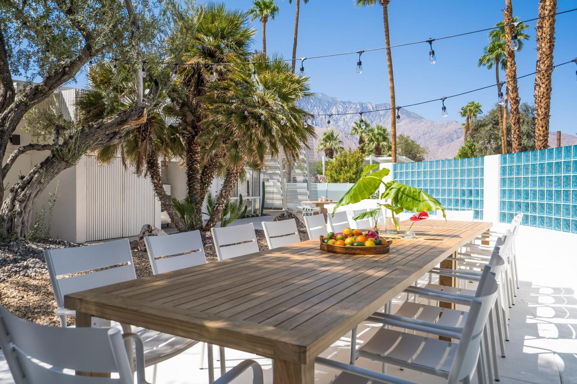 Monkey Tree Hotel By Avantstay Stylish Hotel In Palm Springs W Pool المظهر الخارجي الصورة